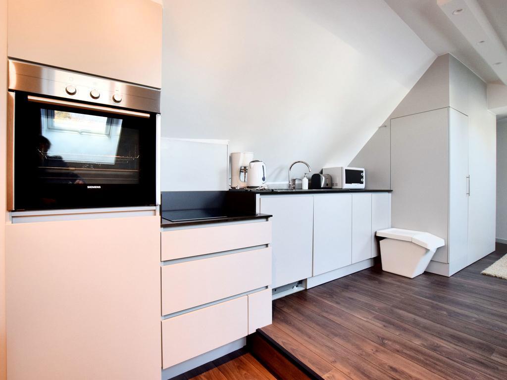 Modern And Cozy Studio In A Former Coach House Robertville Exterior foto